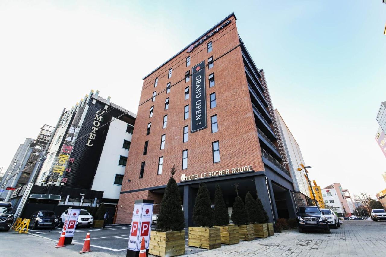 Lerocherrouge Hotel Chuncheon Esterno foto