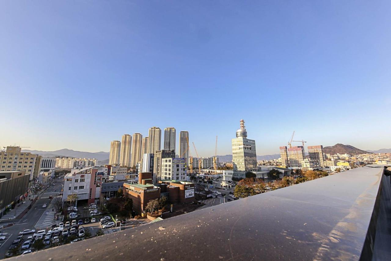 Lerocherrouge Hotel Chuncheon Esterno foto
