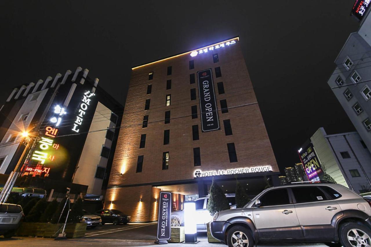 Lerocherrouge Hotel Chuncheon Esterno foto