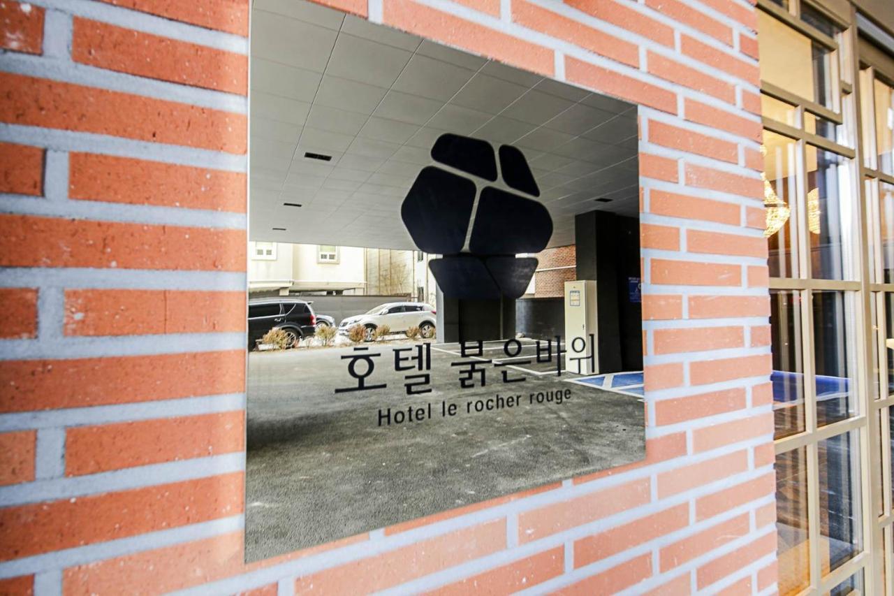 Lerocherrouge Hotel Chuncheon Esterno foto